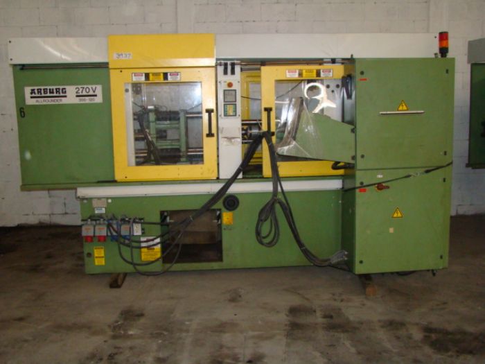 VENTA DE MAQUINA INYECTORA DE PLASTICO ARBURG